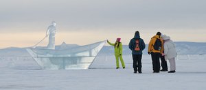Новый формат: на Байкале стартовал фестиваль ледовых скульптур Olkhon Ice Fest