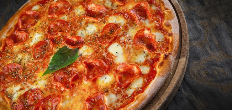 Проверка знаний о любимом блюде в честь праздника пиццы.