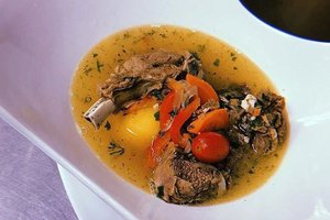 Шашлычный двор, кафе